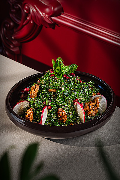 Tabbouleh with caramelized  Walnuts